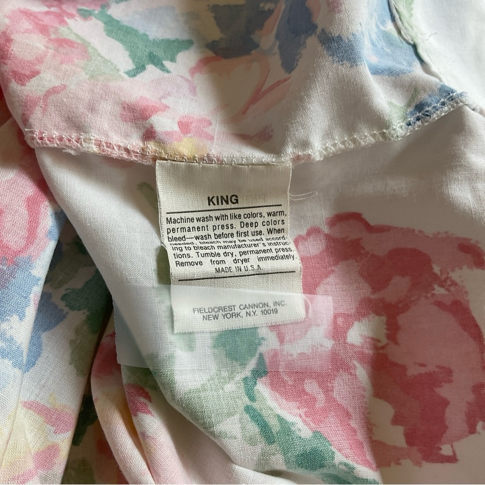 Vintage Fieldcrest Percale Floral Blue Pink Yellow King Pillowcases Set of 2 - Picture 8 of 11